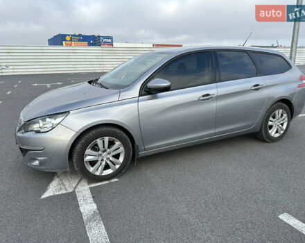 Серый Пежо 308, объемом двигателя 1.56 л и пробегом 228 тыс. км за 9200 $, фото 2 на Automoto.ua