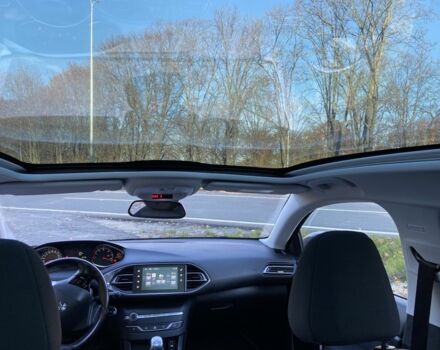 Пежо 308 2016 в Киеве на Automoto.ua Серый Пежо 308, объемом двигателя 1.6 л и пробегом 184 тыс. км за 11500 $, фото 8 на Automoto.ua