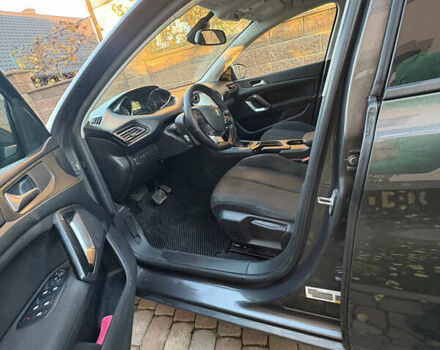 Серый Пежо 308, объемом двигателя 1.6 л и пробегом 240 тыс. км за 12500 $, фото 7 на Automoto.ua