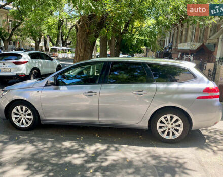 Сірий Пежо 308, об'ємом двигуна 1.6 л та пробігом 215 тис. км за 7900 $, фото 7 на Automoto.ua