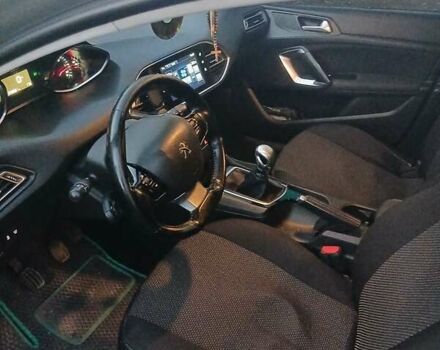 Серый Пежо 308, объемом двигателя 1.56 л и пробегом 233 тыс. км за 9200 $, фото 8 на Automoto.ua