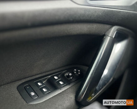 Серый Пежо 308, объемом двигателя 2 л и пробегом 351 тыс. км за 10250 $, фото 10 на Automoto.ua