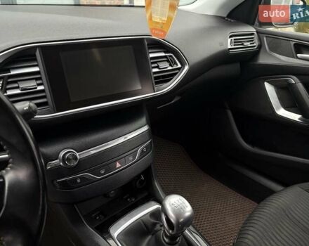 Сірий Пежо 308, об'ємом двигуна 1.6 л та пробігом 290 тис. км за 9000 $, фото 14 на Automoto.ua