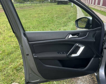 Серый Пежо 308, объемом двигателя 1.56 л и пробегом 254 тыс. км за 10300 $, фото 12 на Automoto.ua