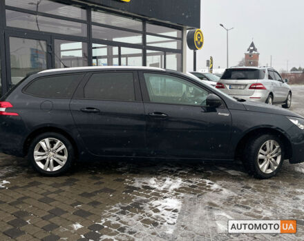 Серый Пежо 308, объемом двигателя 2 л и пробегом 351 тыс. км за 10250 $, фото 7 на Automoto.ua