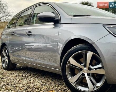 Пежо 308 2016 в Стрые на Automoto.ua Серый Пежо 308, объемом двигателя 2 л и пробегом 104 тыс. км за 12999 $, фото 9 на Automoto.ua