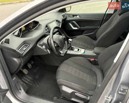 Серый Пежо 308, объемом двигателя 1.56 л и пробегом 295 тыс. км за 8799 $, фото 10 на Automoto.ua