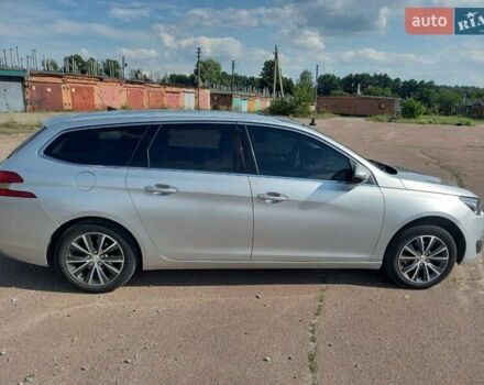 Сірий Пежо 308, об'ємом двигуна 1.56 л та пробігом 260 тис. км за 11900 $, фото 9 на Automoto.ua