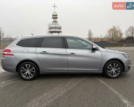 Серый Пежо 308, объемом двигателя 1.56 л и пробегом 295 тыс. км за 8799 $, фото 6 на Automoto.ua