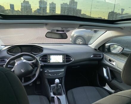 Пежо 308 2016 в Киеве на Automoto.ua Серый Пежо 308, объемом двигателя 1.6 л и пробегом 184 тыс. км за 11500 $, фото 12 на Automoto.ua