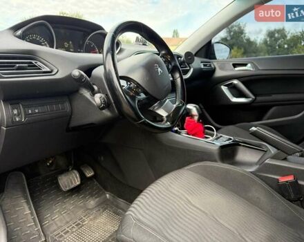 Серый Пежо 308, объемом двигателя 1.6 л и пробегом 225 тыс. км за 10300 $, фото 12 на Automoto.ua