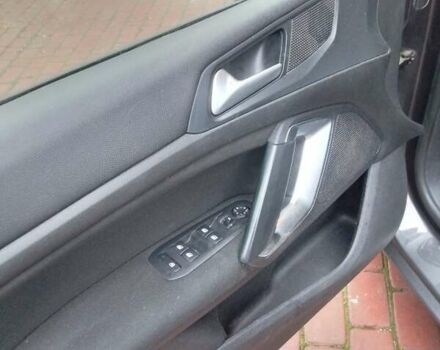 Серый Пежо 308, объемом двигателя 1.56 л и пробегом 160 тыс. км за 8000 $, фото 5 на Automoto.ua