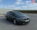 Серый Пежо 308, объемом двигателя 1.56 л и пробегом 245 тыс. км за 11000 $, фото 1 на Automoto.ua