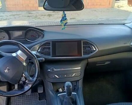 Серый Пежо 308, объемом двигателя 1.56 л и пробегом 217 тыс. км за 6000 $, фото 1 на Automoto.ua