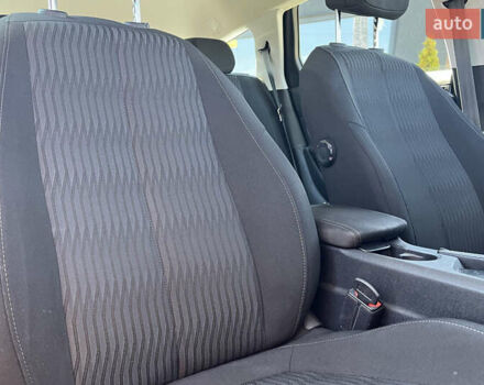 Сірий Пежо 308, об'ємом двигуна 1.56 л та пробігом 195 тис. км за 10700 $, фото 24 на Automoto.ua