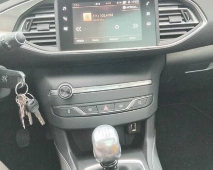 Серый Пежо 308, объемом двигателя 1.6 л и пробегом 194 тыс. км за 12500 $, фото 12 на Automoto.ua