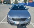 Серый Пежо 308, объемом двигателя 1.56 л и пробегом 206 тыс. км за 10800 $, фото 1 на Automoto.ua