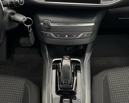 Сірий Пежо 308, об'ємом двигуна 1.5 л та пробігом 147 тис. км за 13700 $, фото 10 на Automoto.ua