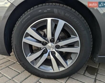 Сірий Пежо 308, об'ємом двигуна 1.5 л та пробігом 148 тис. км за 13600 $, фото 72 на Automoto.ua