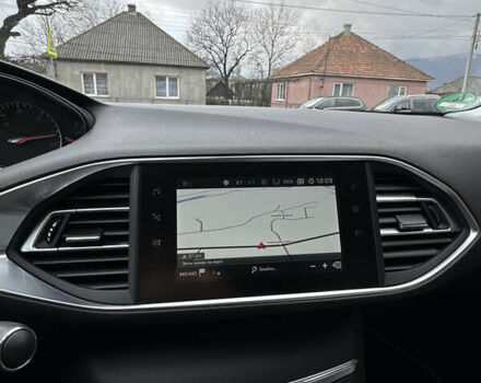 Сірий Пежо 308, об'ємом двигуна 2 л та пробігом 234 тис. км за 12500 $, фото 20 на Automoto.ua