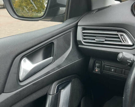 Серый Пежо 308, объемом двигателя 1.5 л и пробегом 206 тыс. км за 11900 $, фото 27 на Automoto.ua