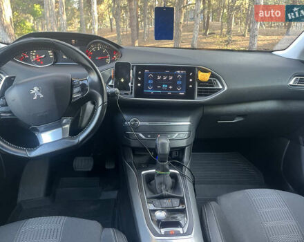 Сірий Пежо 308, об'ємом двигуна 1.5 л та пробігом 140 тис. км за 13700 $, фото 11 на Automoto.ua