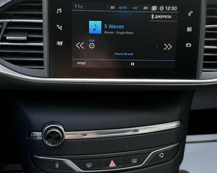 Серый Пежо 308, объемом двигателя 1.5 л и пробегом 202 тыс. км за 12500 $, фото 14 на Automoto.ua