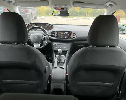 Серый Пежо 308, объемом двигателя 1.5 л и пробегом 206 тыс. км за 11900 $, фото 20 на Automoto.ua