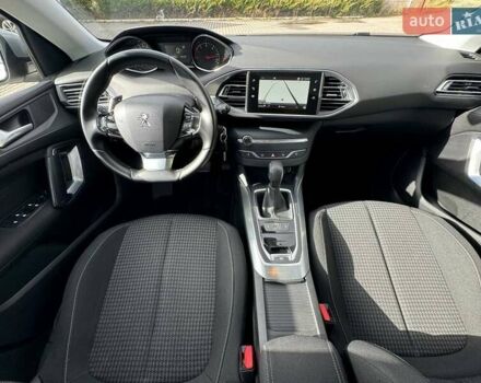 Сірий Пежо 308, об'ємом двигуна 1.5 л та пробігом 133 тис. км за 13399 $, фото 25 на Automoto.ua