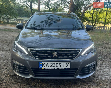 Сірий Пежо 308, об'ємом двигуна 1.5 л та пробігом 140 тис. км за 13700 $, фото 5 на Automoto.ua