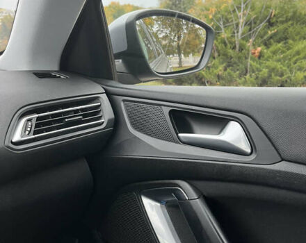 Серый Пежо 308, объемом двигателя 1.5 л и пробегом 206 тыс. км за 11900 $, фото 26 на Automoto.ua