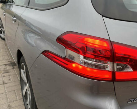 Серый Пежо 308, объемом двигателя 1.5 л и пробегом 206 тыс. км за 11900 $, фото 12 на Automoto.ua