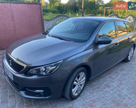 Сірий Пежо 308, об'ємом двигуна 1.5 л та пробігом 239 тис. км за 12500 $, фото 1 на Automoto.ua