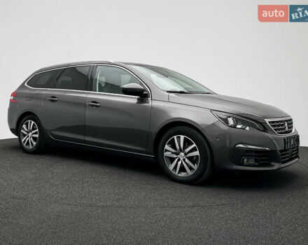 Серый Пежо 308, объемом двигателя 1.5 л и пробегом 168 тыс. км за 15300 $, фото 3 на Automoto.ua