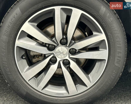 Серый Пежо 308, объемом двигателя 1.5 л и пробегом 168 тыс. км за 15300 $, фото 19 на Automoto.ua