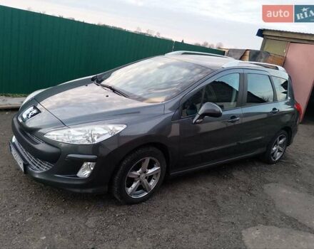 Серый Пежо 308, объемом двигателя 1.6 л и пробегом 160 тыс. км за 5000 $, фото 1 на Automoto.ua