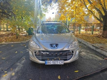 Сірий Пежо 308, об'ємом двигуна 1.6 л та пробігом 208 тис. км за 4000 $, фото 1 на Automoto.ua