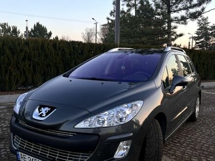 Сірий Пежо 308, об'ємом двигуна 1.6 л та пробігом 192 тис. км за 6500 $, фото 1 на Automoto.ua