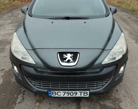 Серый Пежо 308, объемом двигателя 1.6 л и пробегом 112 тыс. км за 5400 $, фото 1 на Automoto.ua
