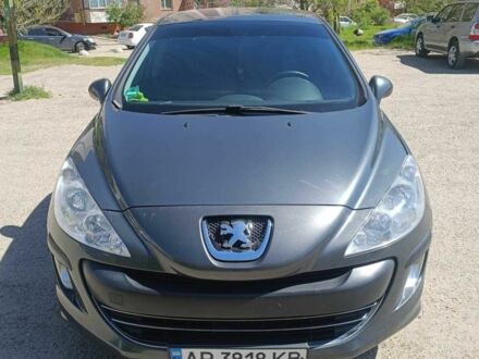 Пежо 308 2008 в Запорожье на Automoto.ua Серый Пежо 308, объемом двигателя 1.4 л и пробегом 265 тыс. км за 5100 $, фото 1 на Automoto.ua