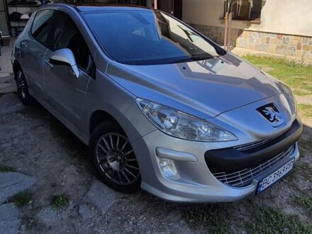 Пежо 308 2008 в Ивано-Франковске на Automoto.ua Серый Пежо 308, объемом двигателя 1.6 л и пробегом 190 тыс. км за 5500 $, фото 1 на Automoto.ua