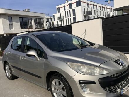 Пежо 308 2008 в Львове на Automoto.ua Серый Пежо 308, объемом двигателя 1.6 л и пробегом 2 тыс. км за 5500 $, фото 1 на Automoto.ua