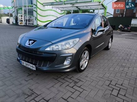 Пежо 308 2009 в Хмельницком на Automoto.ua Серый Пежо 308, объемом двигателя 1.6 л и пробегом 157 тыс. км за 5499 $, фото 1 на Automoto.ua