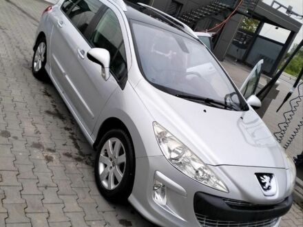 Серый Пежо 308, объемом двигателя 1.6 л и пробегом 303 тыс. км за 4600 $, фото 1 на Automoto.ua