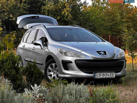 Серый Пежо 308, объемом двигателя 1.56 л и пробегом 450 тыс. км за 5500 $, фото 1 на Automoto.ua