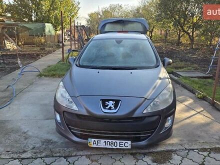 Серый Пежо 308, объемом двигателя 0 л и пробегом 240 тыс. км за 2800 $, фото 1 на Automoto.ua