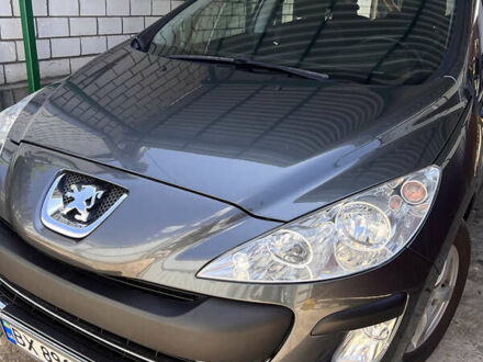 Пежо 308 2010 у Полонном на Automoto.ua Сірий Пежо 308, об'ємом двигуна 1.6 л та пробігом 220 тис. км за 7200 $, фото 1 на Automoto.ua