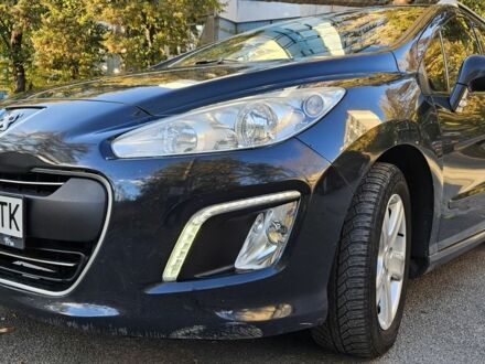 Серый Пежо 308, объемом двигателя 1.6 л и пробегом 325 тыс. км за 5500 $, фото 1 на Automoto.ua