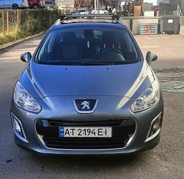 Сірий Пежо 308, об'ємом двигуна 1.56 л та пробігом 248 тис. км за 6050 $, фото 1 на Automoto.ua