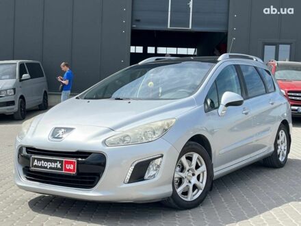 Пежо 308 2011 в Львове на Automoto.ua Серый Пежо 308, объемом двигателя 2 л и пробегом 243 тыс. км за 8390 $, фото 1 на Automoto.ua